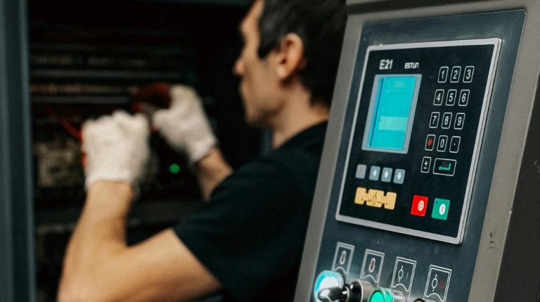 The Evolution of Sheet Metal: Manual to CNC Precision